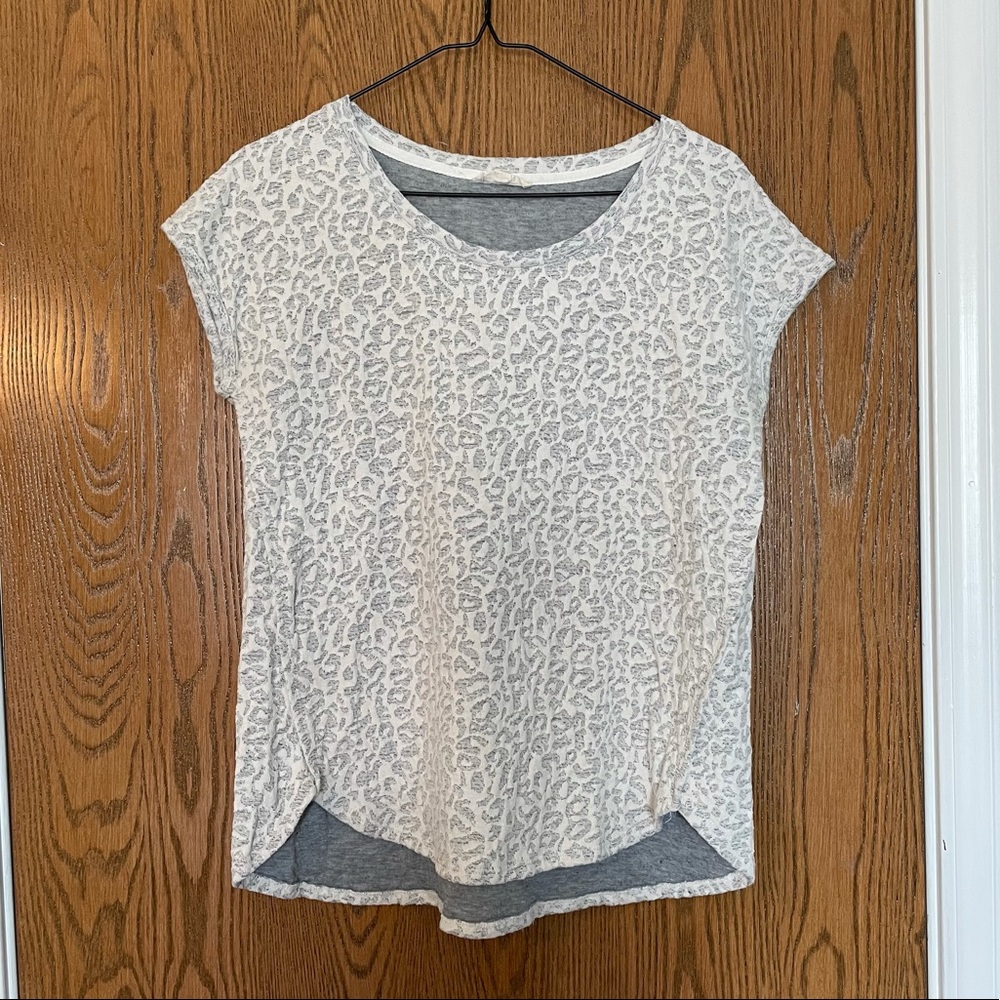 Grey and white leopard print shirt